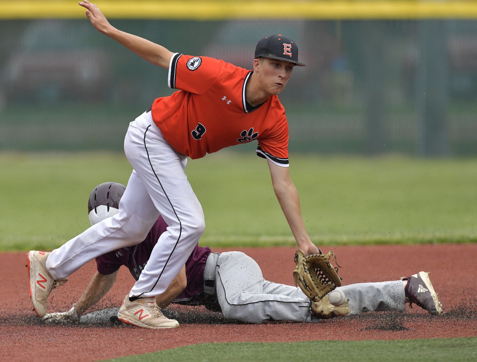 Edwardsville defeats Belleville West in 4A Bloomington Sectional Semifinal baseball